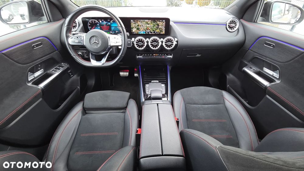 Mercedes-Benz GLA 250e AMG Line - 20