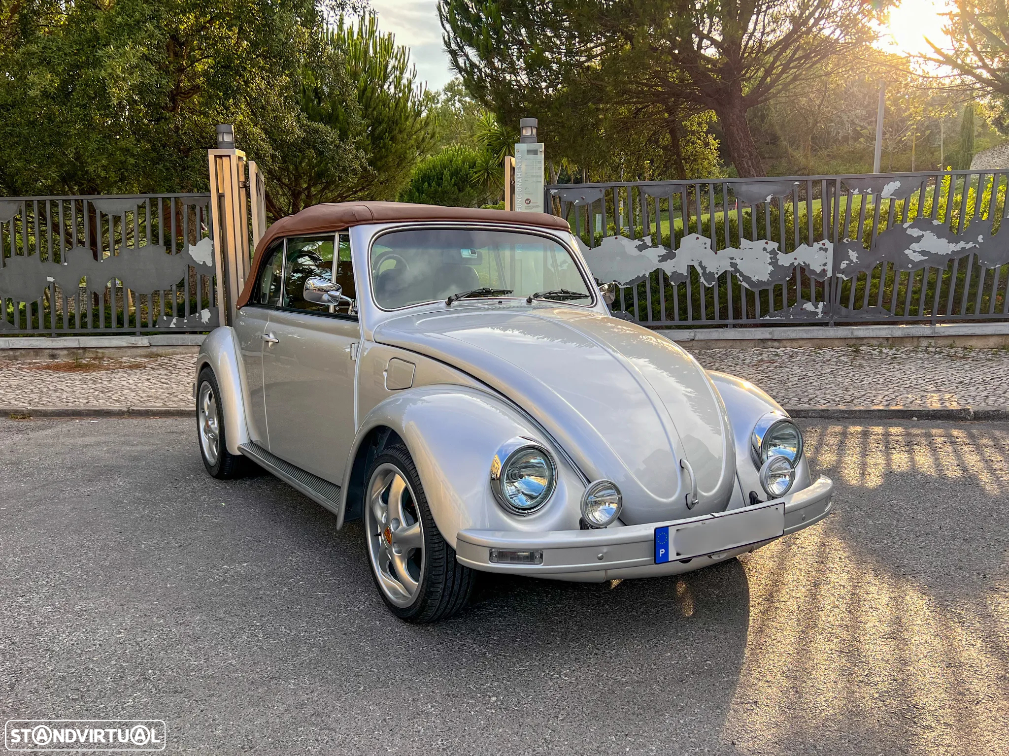 VW Carocha Cabrio - 2