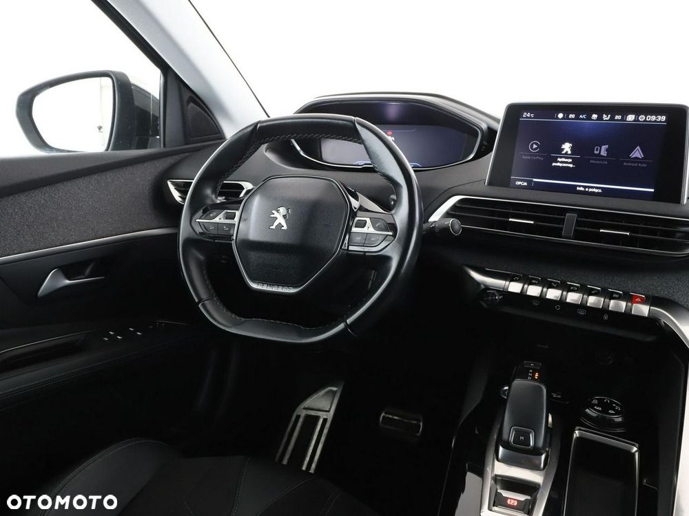Peugeot 3008 1.5 BlueHDi Active Pack S&S EAT8 - 17