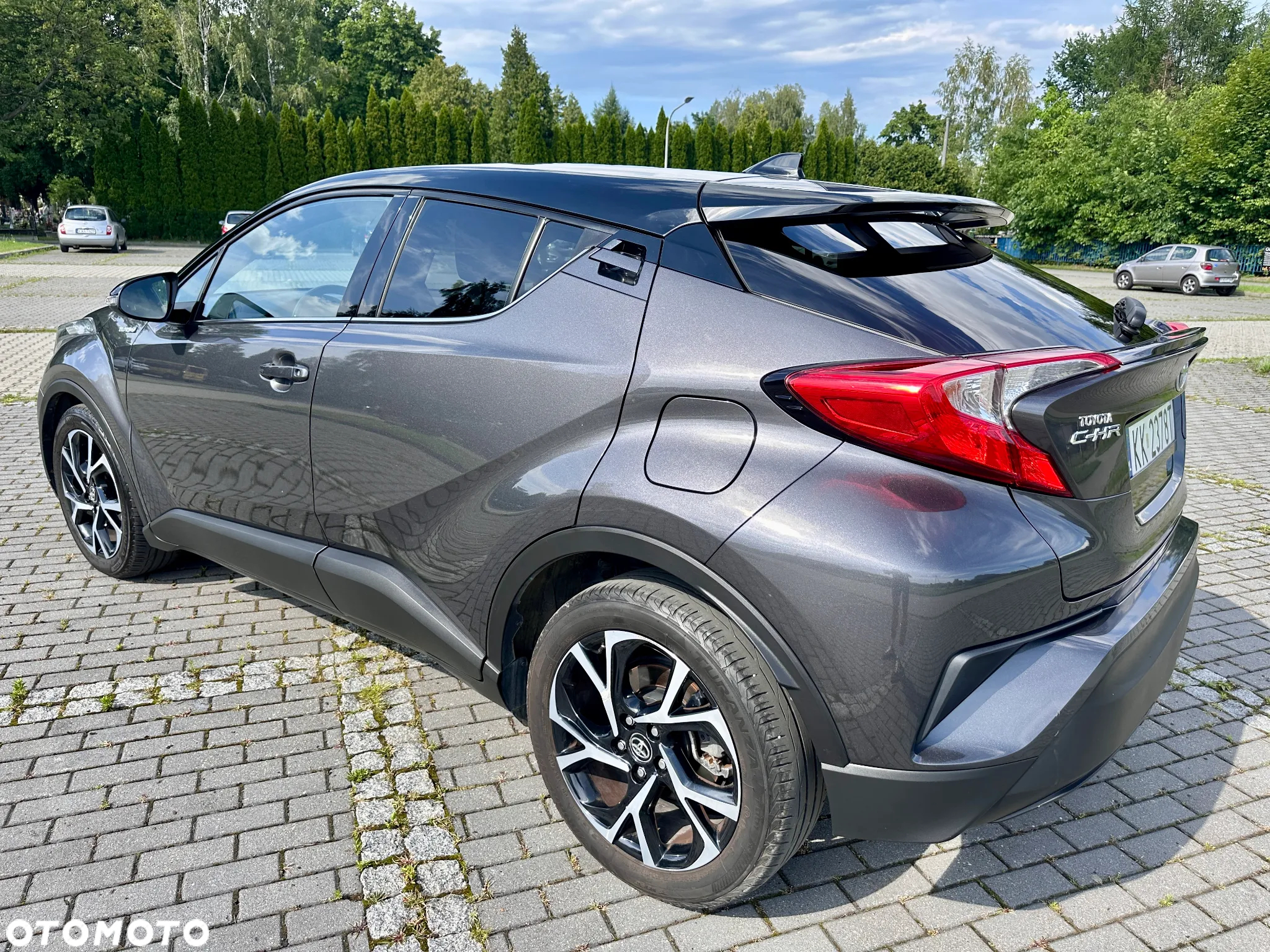 Toyota C-HR 1.8 Hybrid Premium - 10