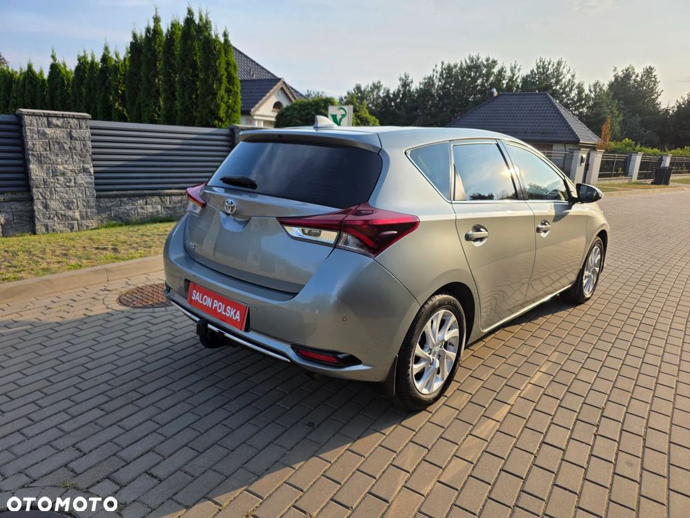 Toyota Auris 1.6 Premium - 21