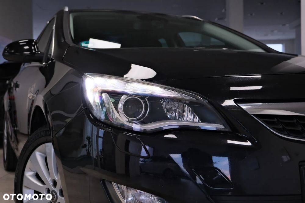 Opel Astra 1.4 T Executive S&S - 3