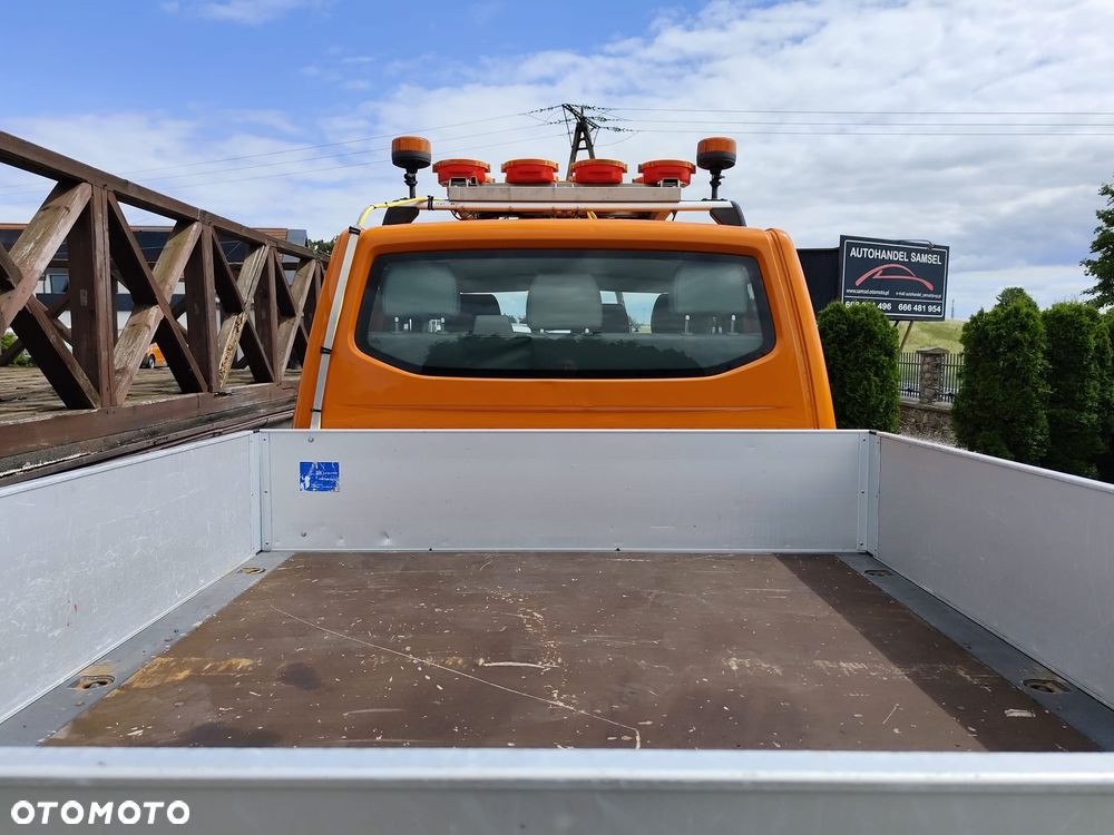 Volkswagen Transporter T5 2.0TDI Doka - 21