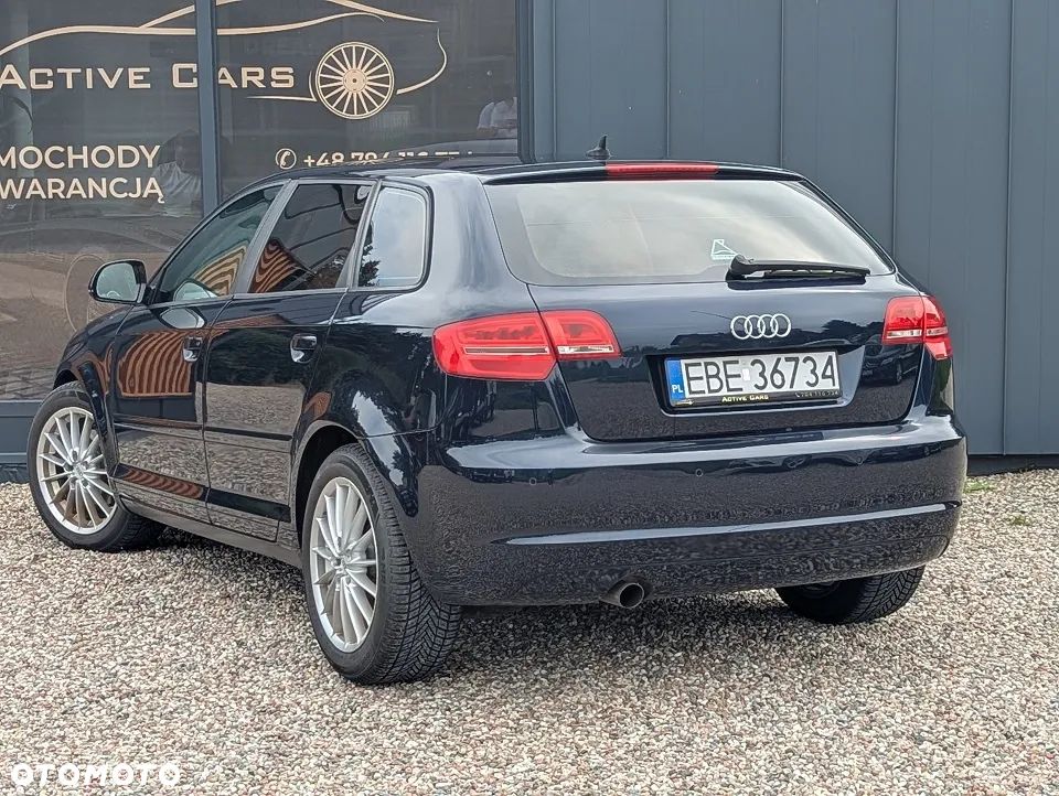 Audi A3 Sportback 2.0 TDI DPF S line Sportpaket - 9