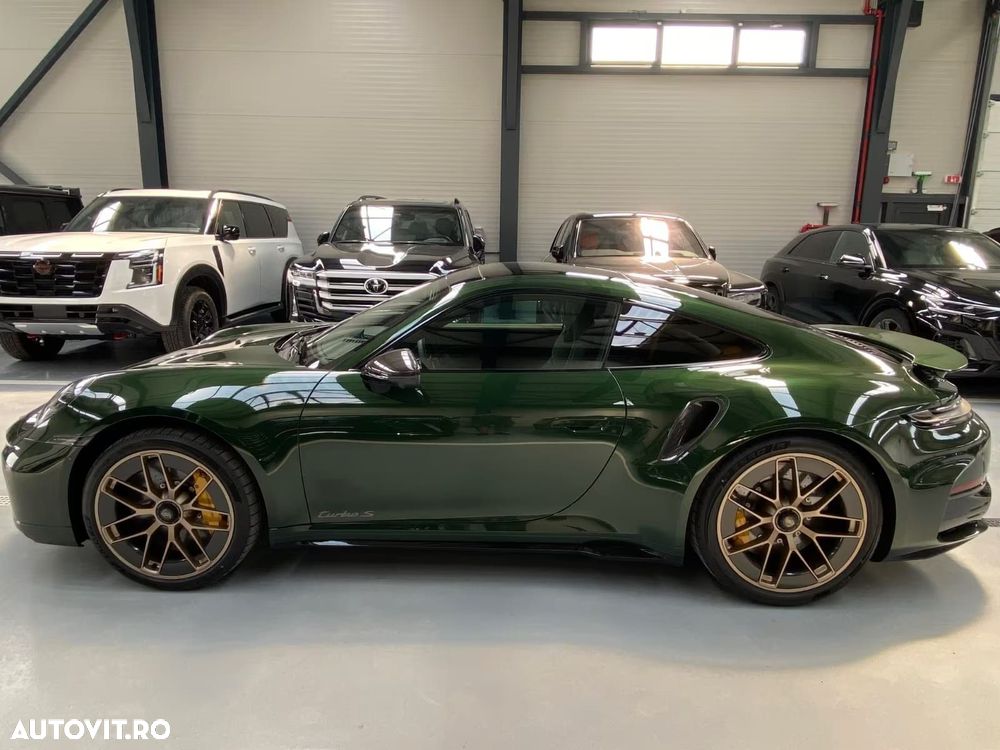 Porsche 911-TURBO-S - 7