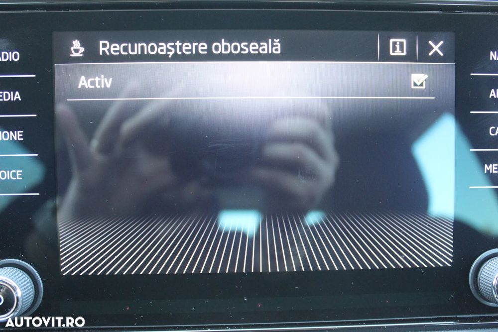 Skoda Karoq 2.0 TDI SCR DSG Style - 25