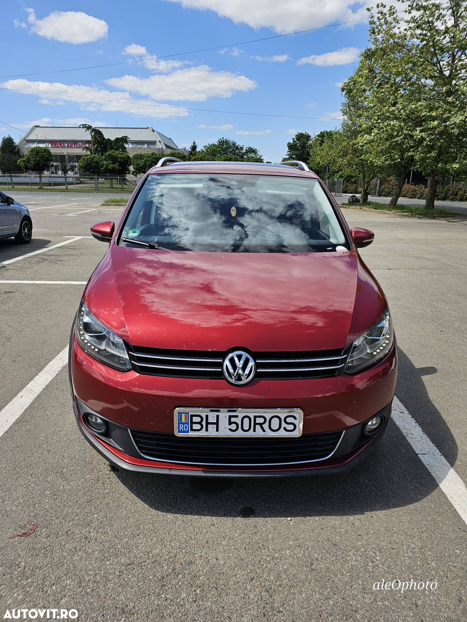 Volkswagen Touran 2.0 TDI DPF DSG Cross - 6