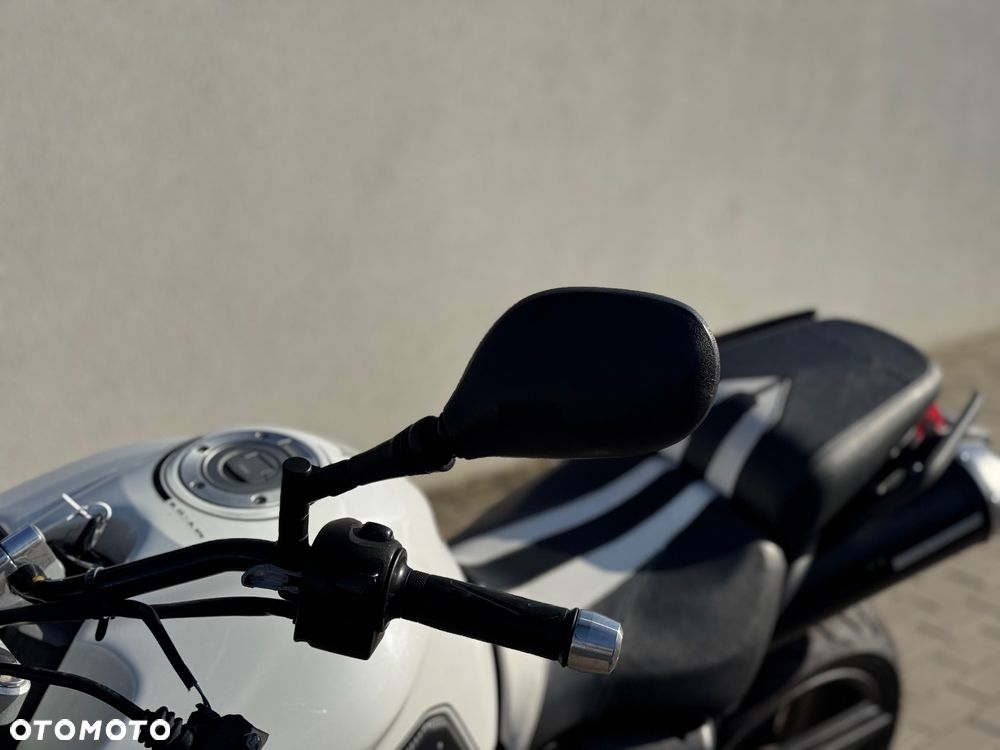 Yamaha MT - 14