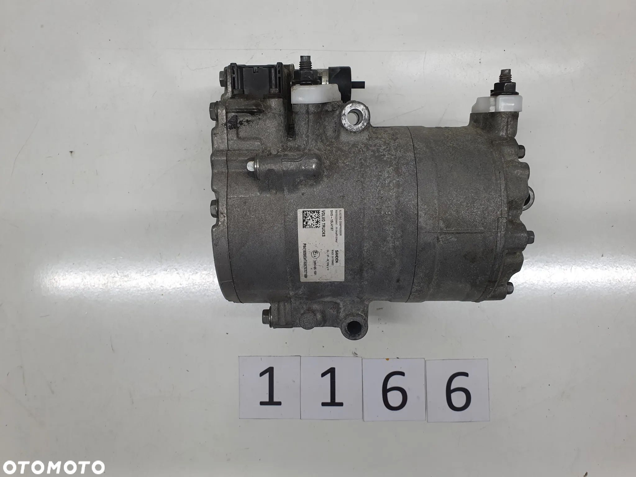 Sprężarka klimatyzacji postojowej Volvo FH 4, 84192003 - 1