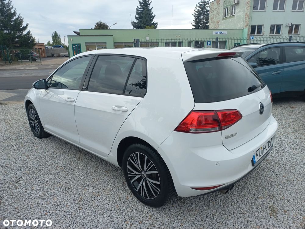 Volkswagen Golf 1.4 TSI BlueMotion Technology Allstar - 14