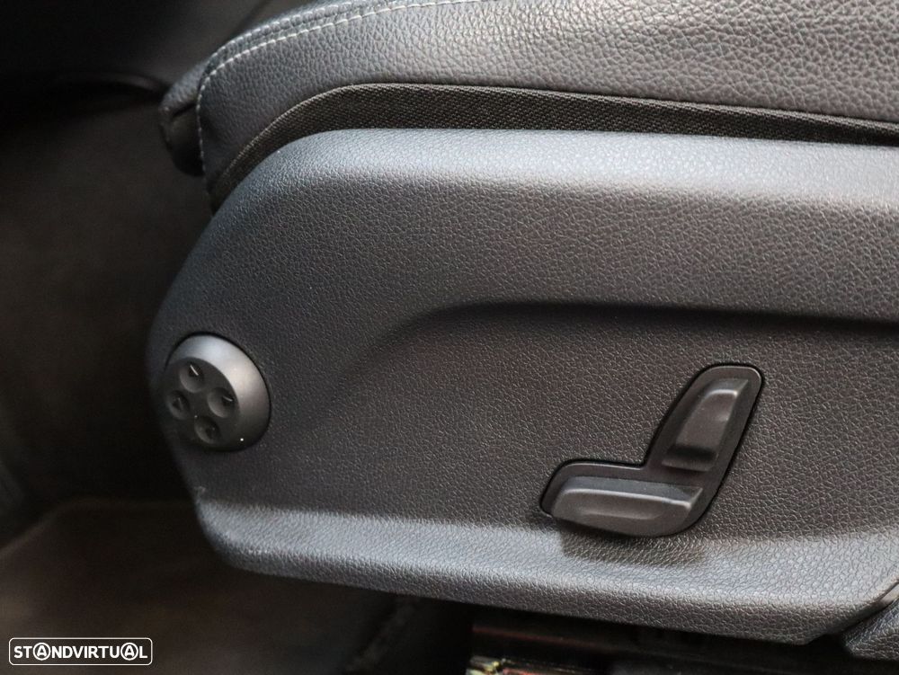 Mercedes-Benz GLC 300 e 4Matic - 19