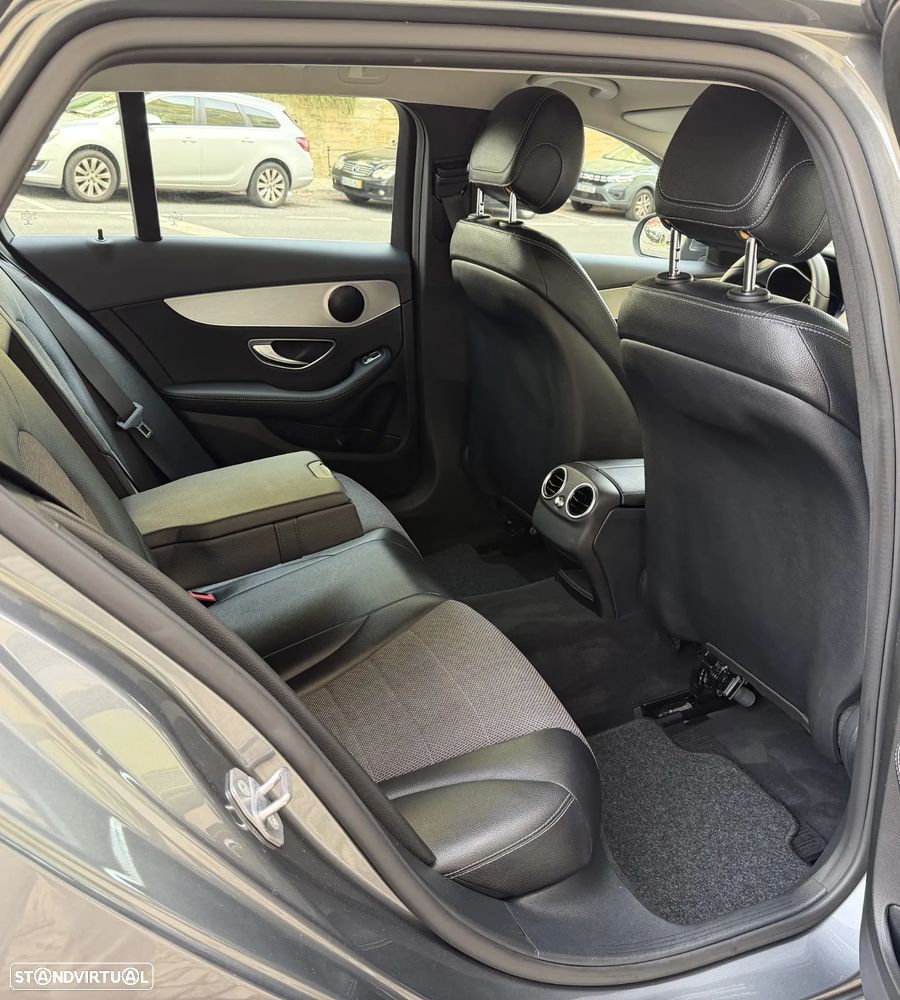 Mercedes-Benz C 200 d Avantgarde - 23