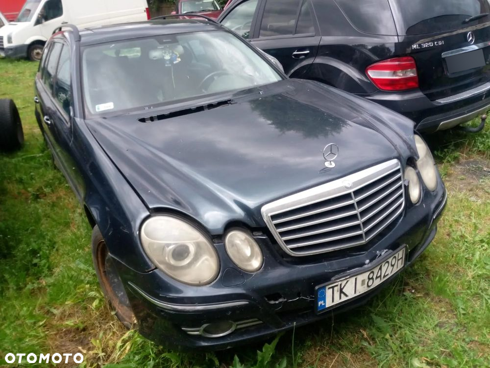 Mercedes-Benz Klasa E - 9