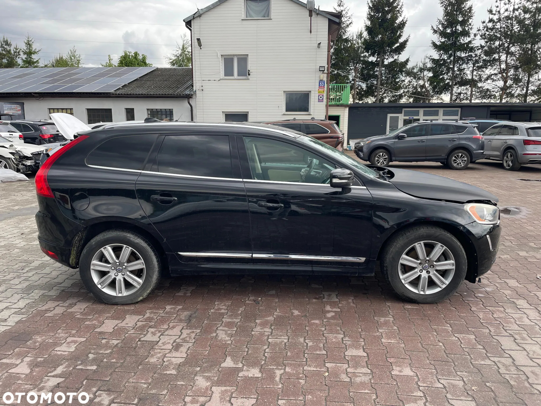 Volvo XC 60 T6 AWD Momentum - 5