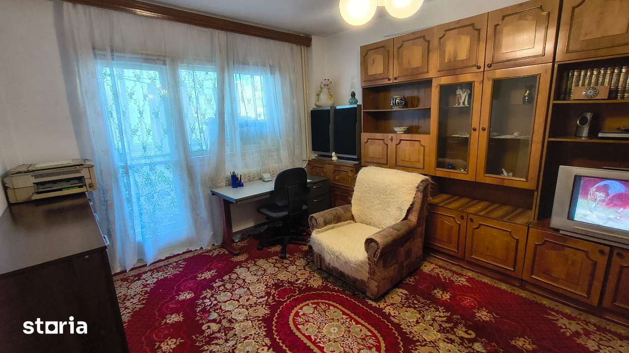 Proprietar ofer spre inchiriere apartament 2 camere decomandat — fotografia 1