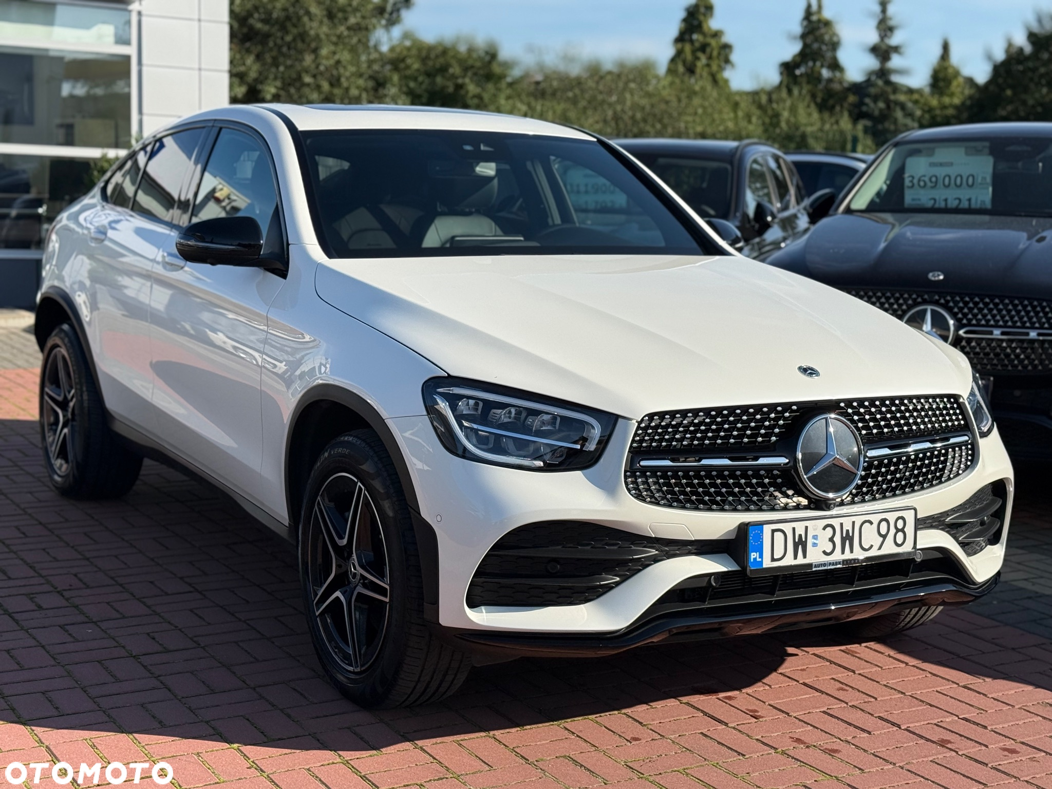 Mercedes-Benz GLC Coupe 300 de 4-Matic Business Edition - 3