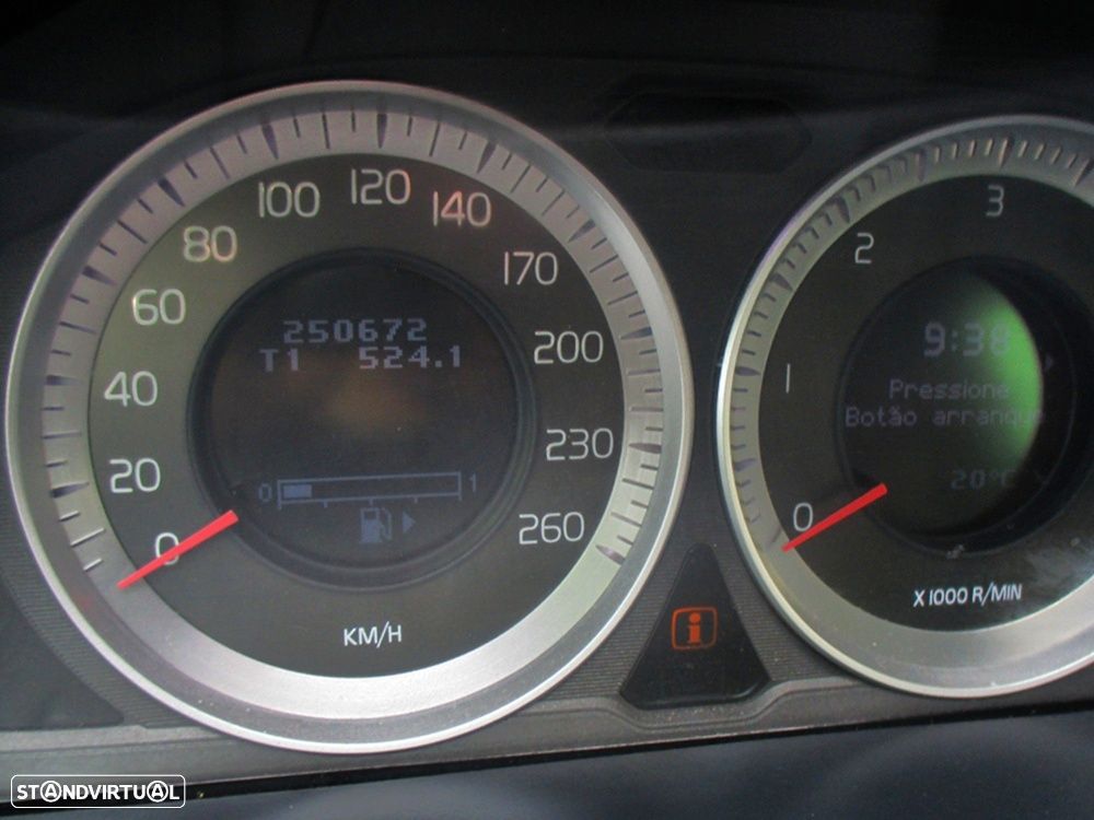 Volvo V60 DRIVe Momentum - 15