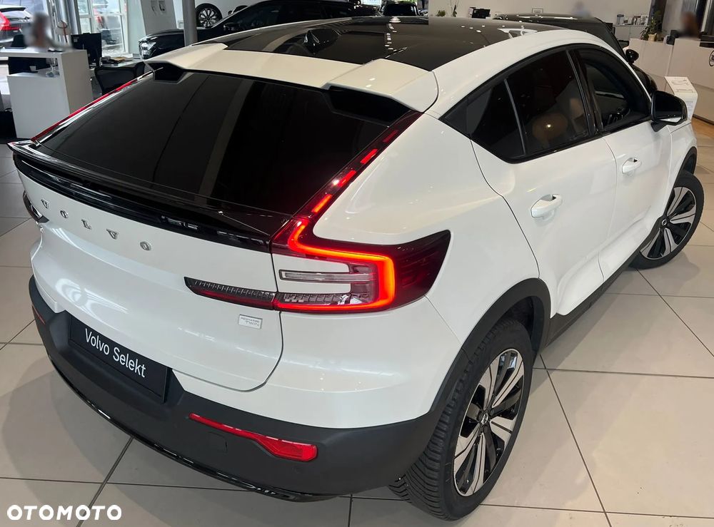 Volvo C40 Recharge 82 kWh Twin Motor Ultimate - 4