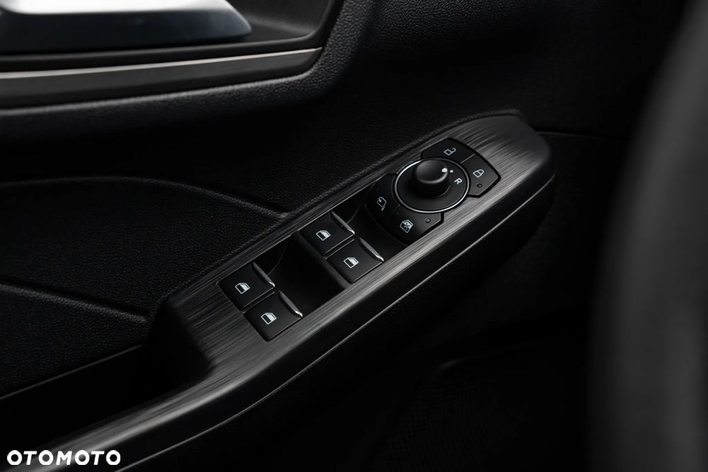 Ford Kuga 2.5 FHEV FWD Titanium X - 22