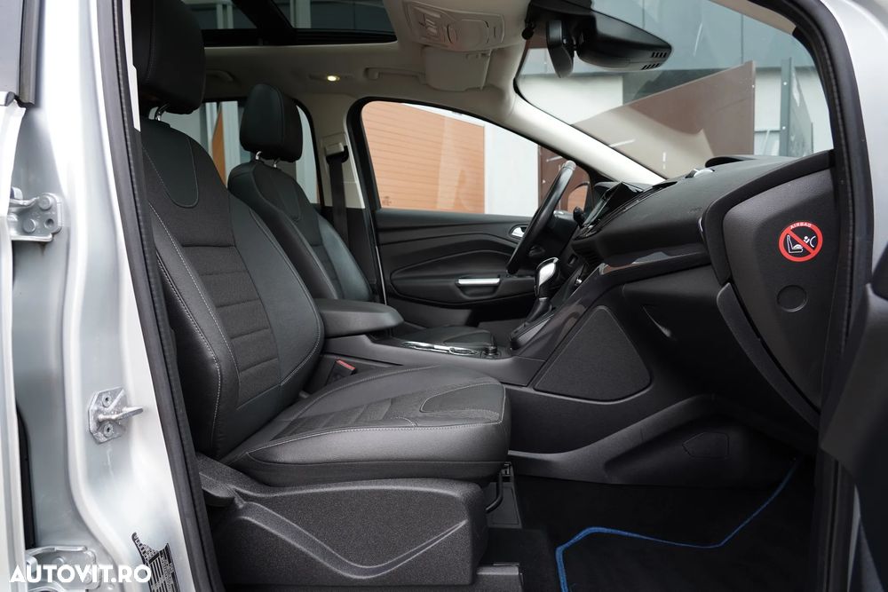 Ford Kuga 2.0 TDCi 4WD Powershift Titanium - 7
