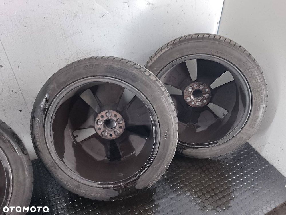 FELGI ALUMINIOWE KOMPLET 18 Z OPONAMI VW BEETLE 5C0601025J  235/45ZR18 - 13