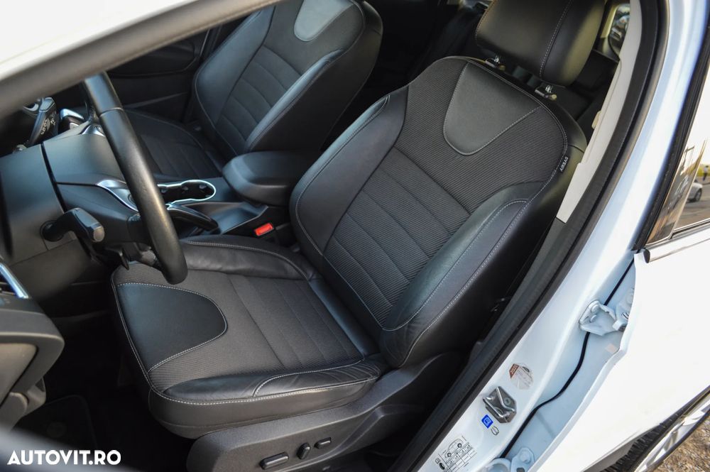 Ford Kuga 2.0 TDCi 4x4 Aut. Titanium - 20