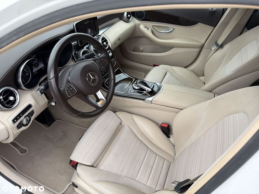Mercedes-Benz Klasa C 200 7G-TRONIC - 15