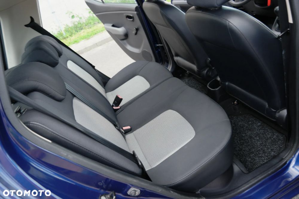 Hyundai i10 - 21