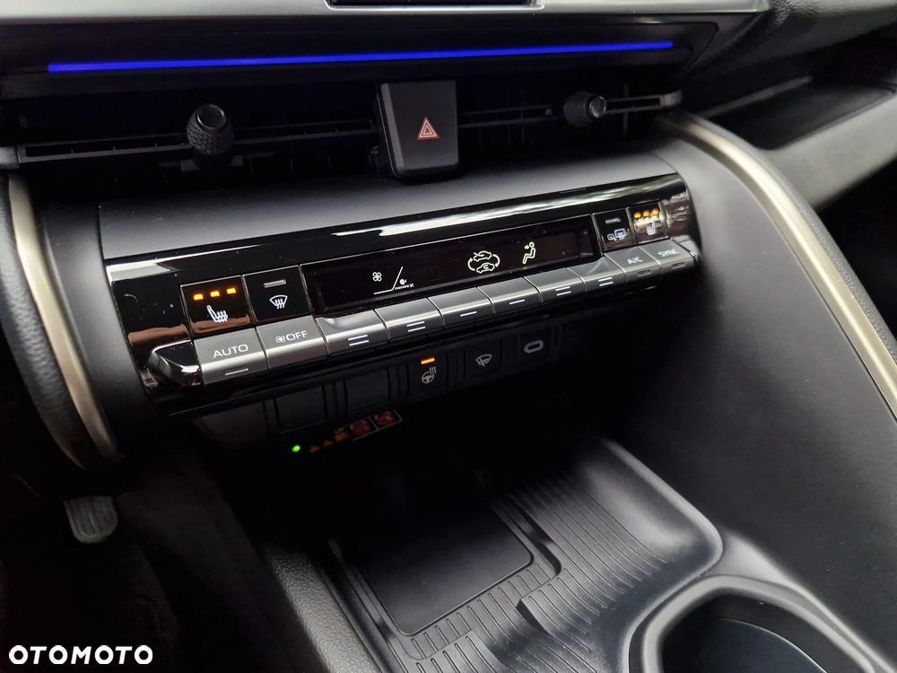 Toyota C-HR 2.0 Hybrid Dynamic Force Executive - 22