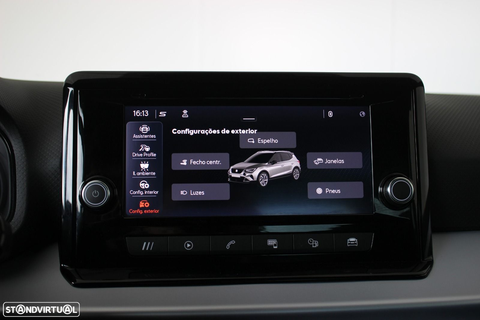 SEAT Arona 1.0 TSI FR - 24
