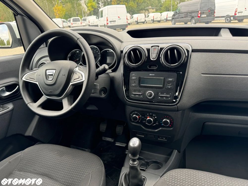 Dacia Dokker 1.5 Blue dCi Laureate - 29