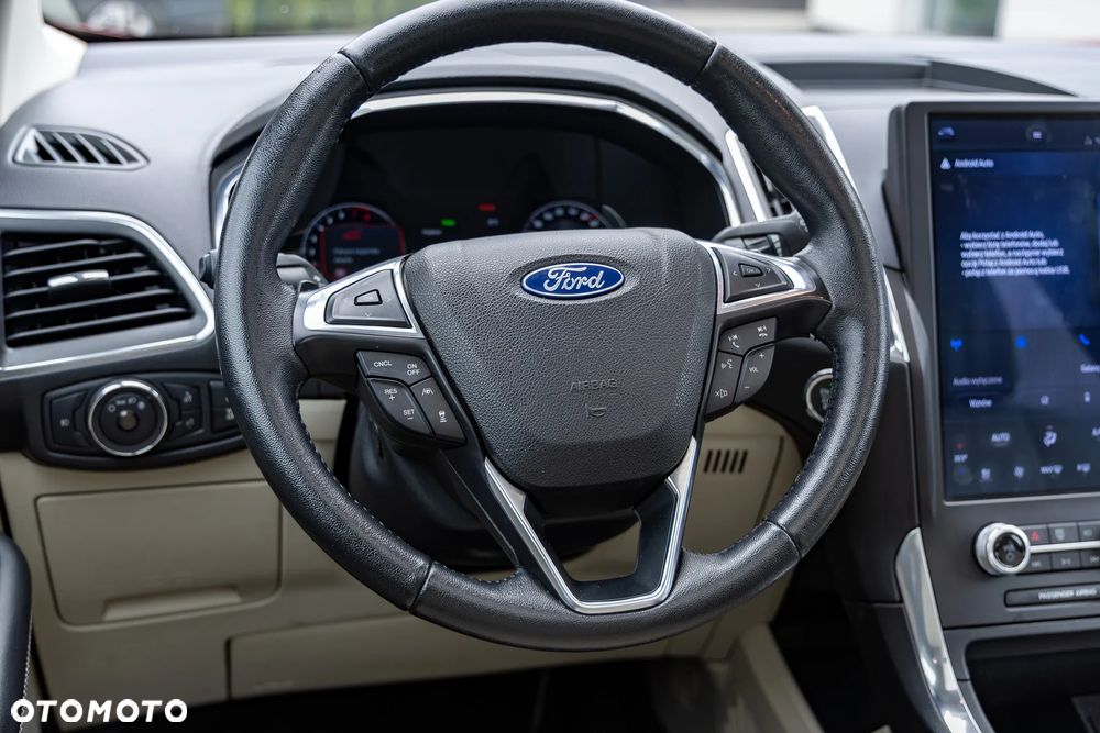 Ford Edge - 16