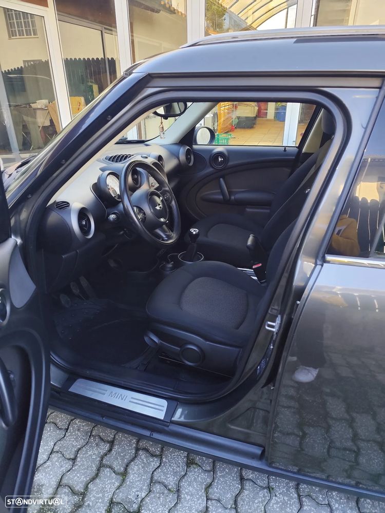 MINI Countryman One - 7