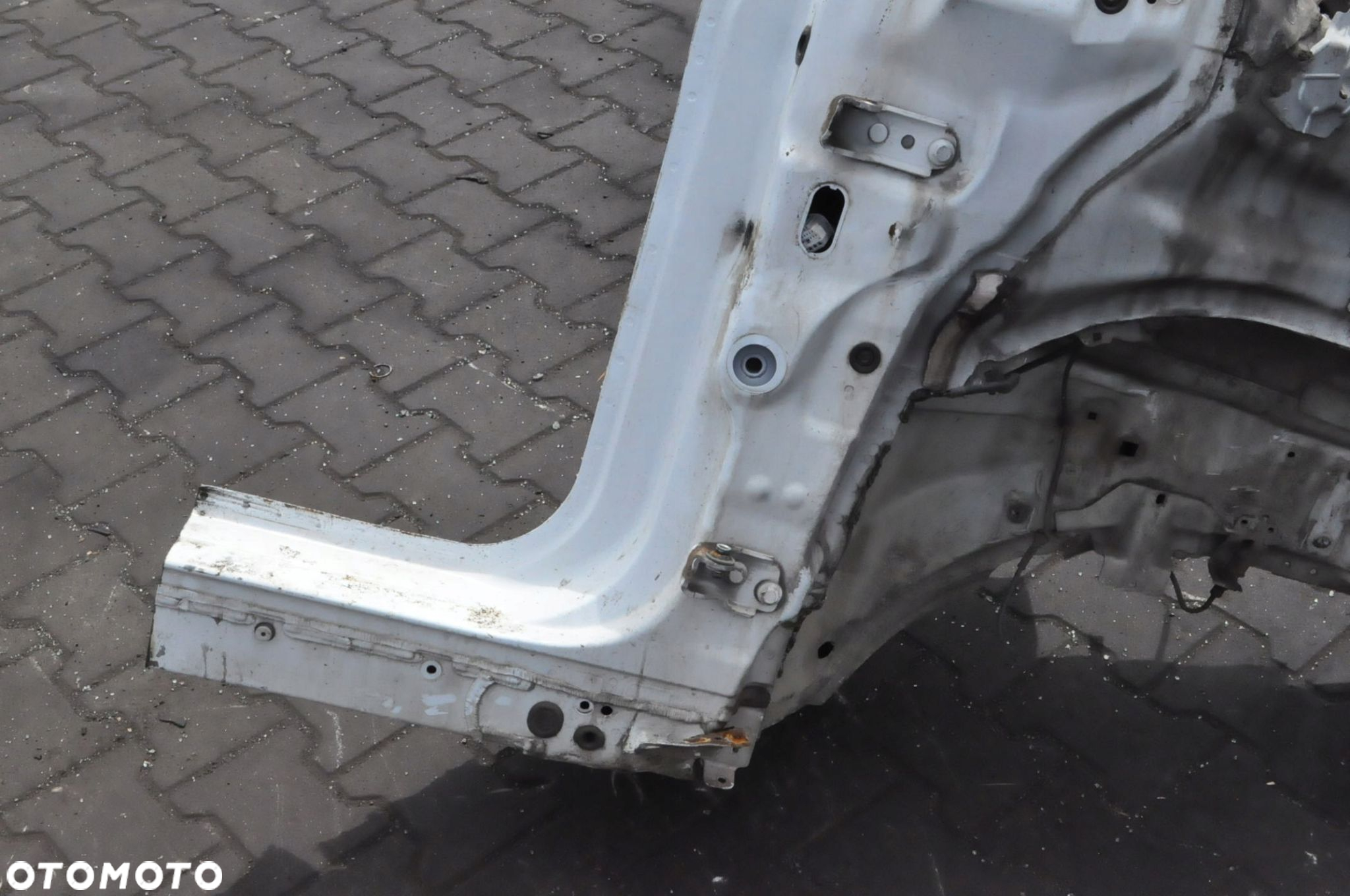 FORD TRANSIT TOURNEO CONNECT II MK2 ĆWIARTKA PODŁUŻNICA PRAWY PRZÓD - 3