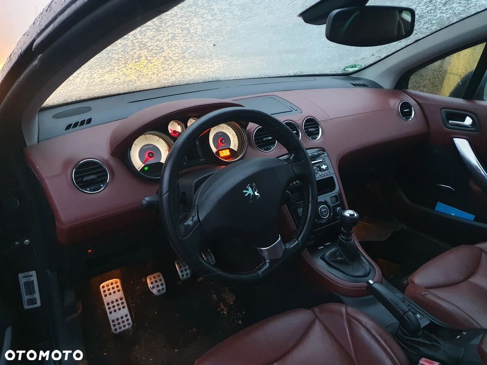 Peugeot 308 CC HDi FAP 140 Premium - 24