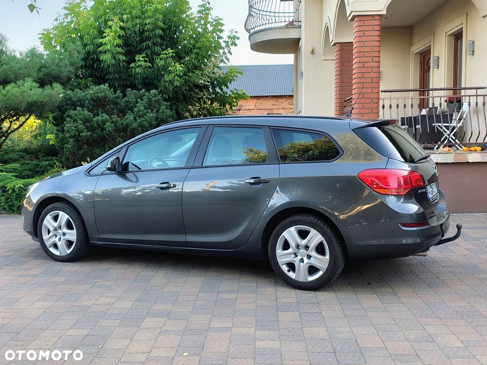 Opel Astra 1.4 Turbo Edition - 26