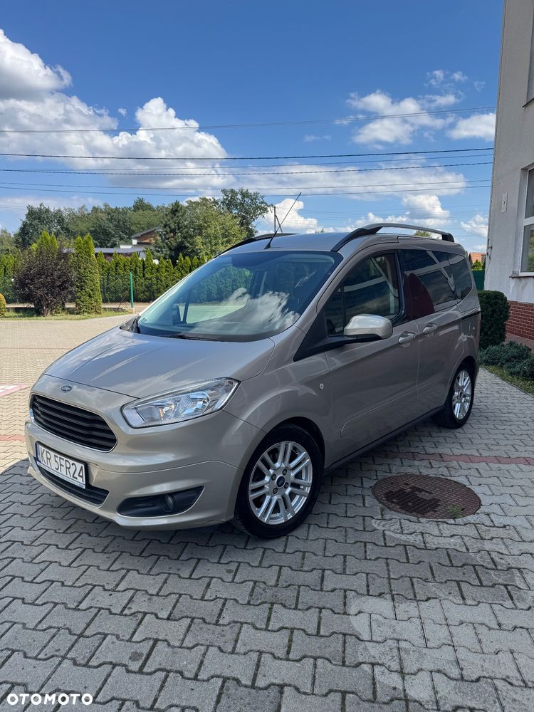 Ford Tourneo Courier 1.0 EcoBoost Titanium - 1