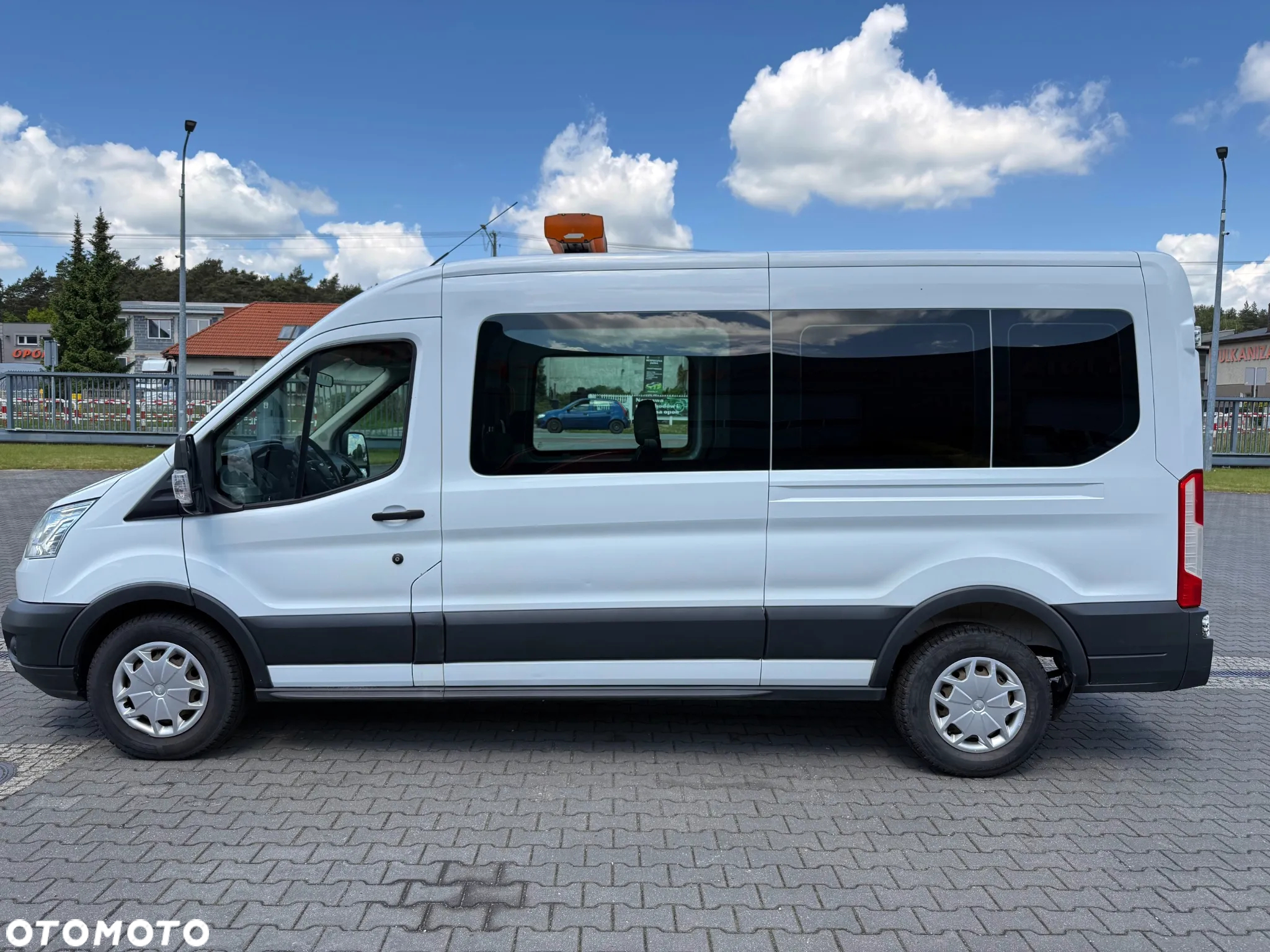 Ford Transit 350 L3H2 Ambiente - 2