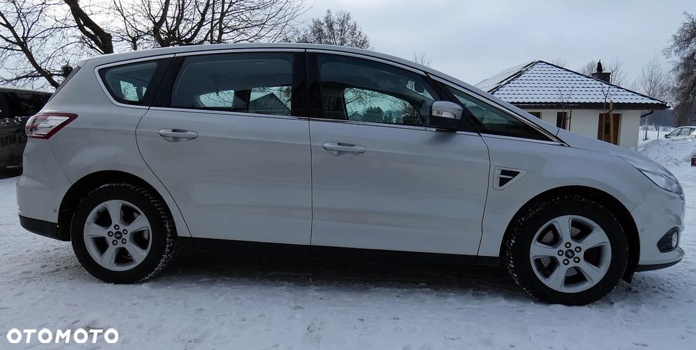 Ford S-Max 1.5 EcoBoost Titanium - 28