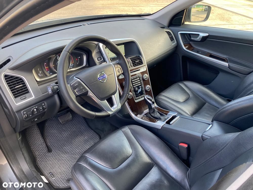 Volvo XC 60 D3 Drive-E Summum - 17