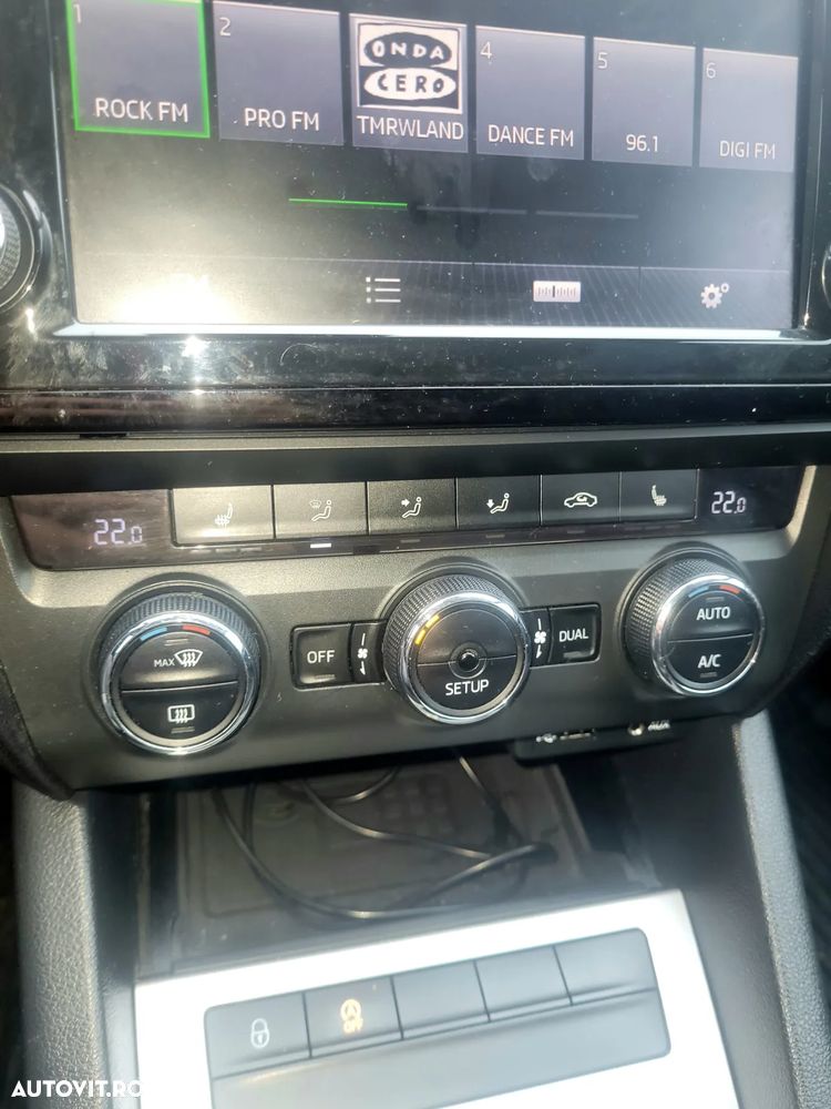 Skoda Octavia Combi 1.6 TDI (Green tec) Ambition - 9