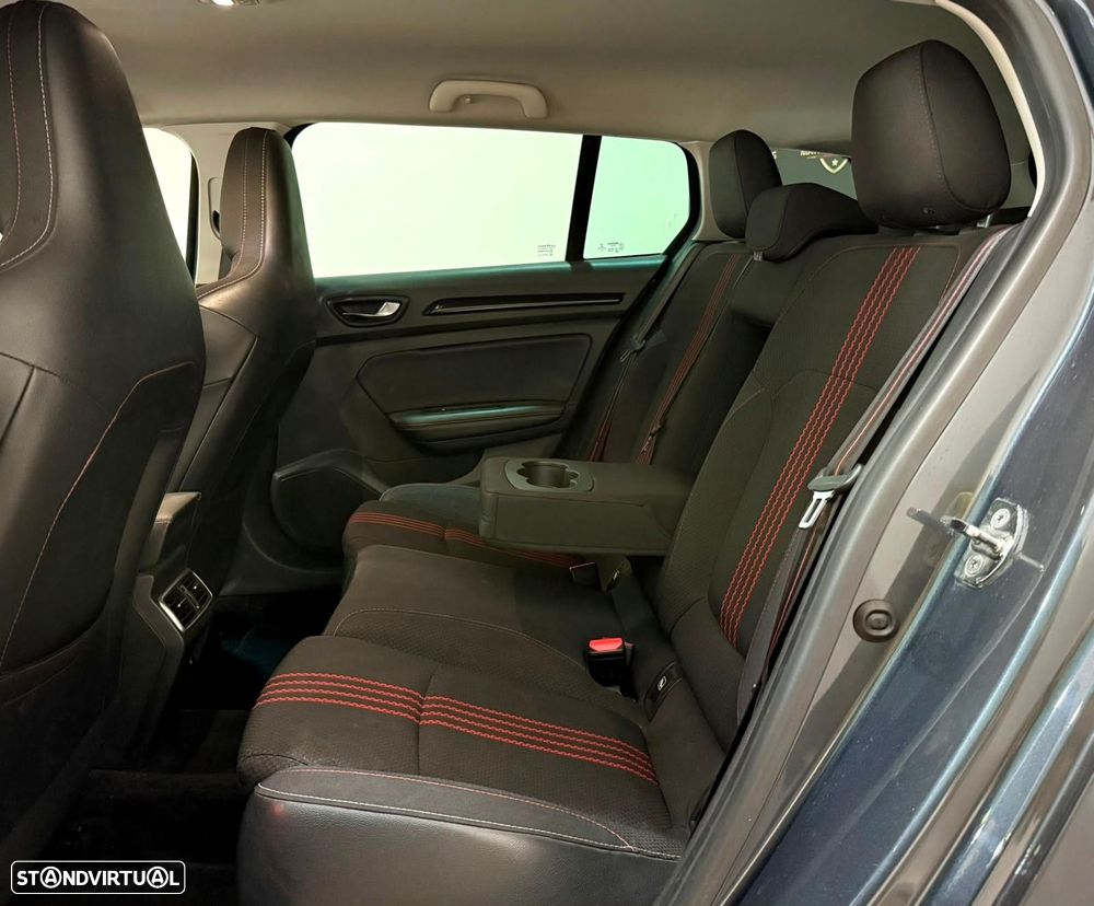Renault Mégane Sport Tourer 1.5 Blue dCi R.S. Line - 11