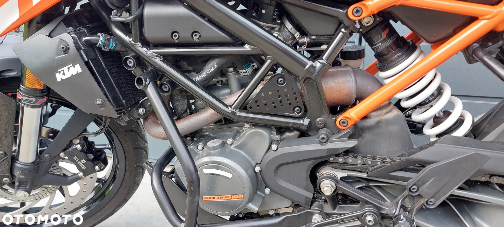 KTM Duke - 17