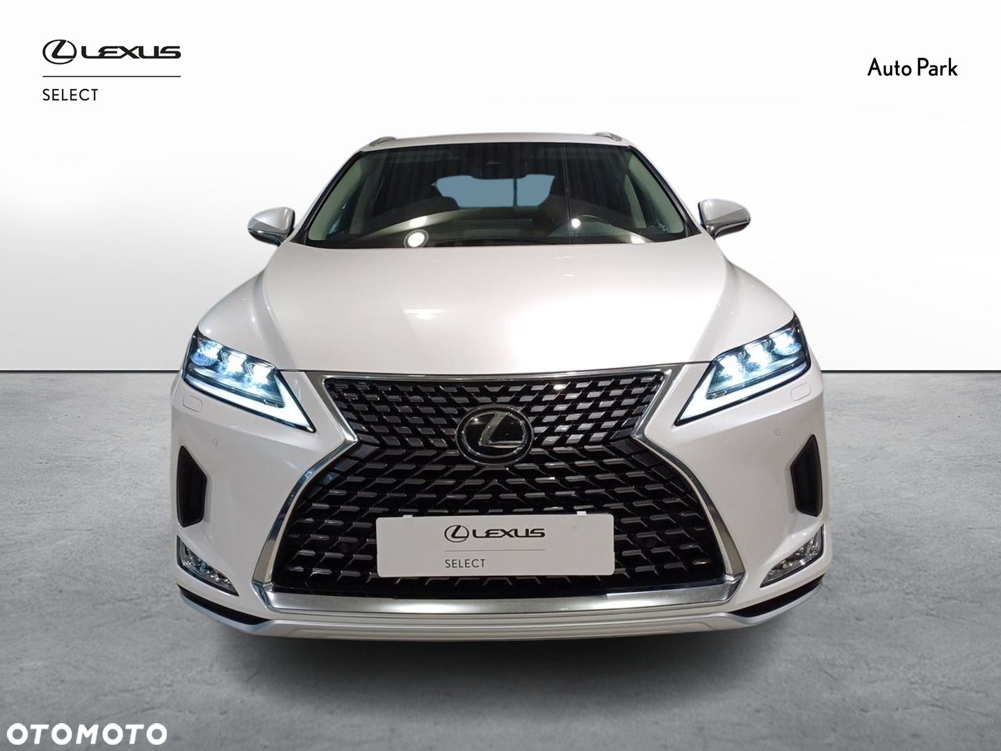 Lexus RX - 8