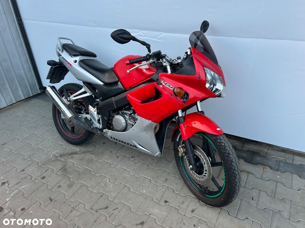 Honda CBR - 1