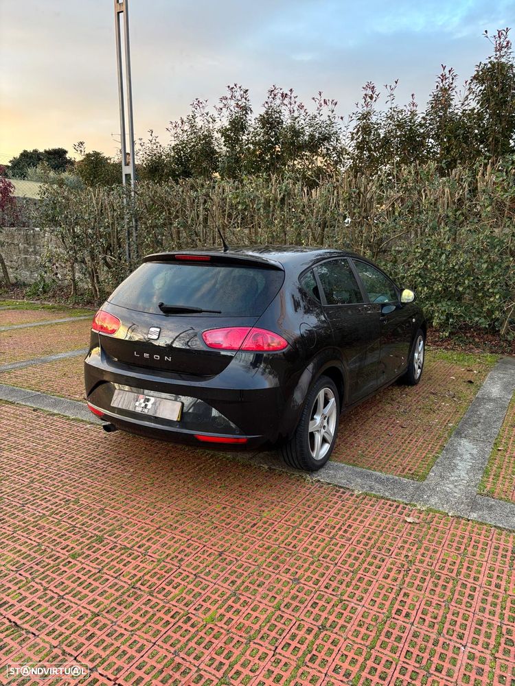SEAT Leon 1.6 TDI Sport - 5