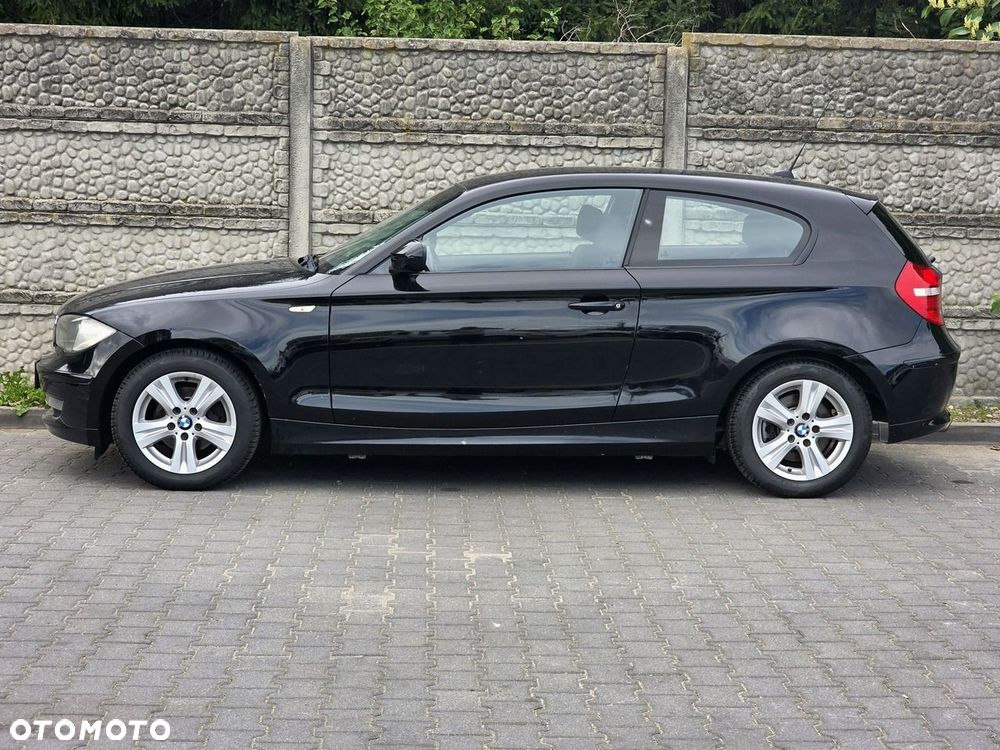 BMW Seria 1 118d - 4