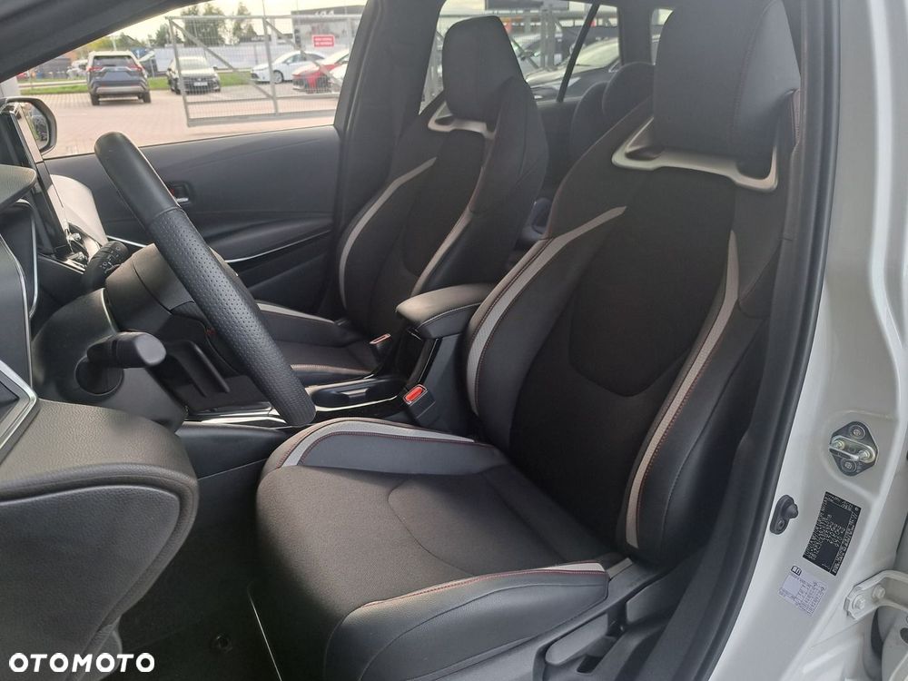Toyota Corolla 2.0 Hybrid GR Sport Dynamic - 20