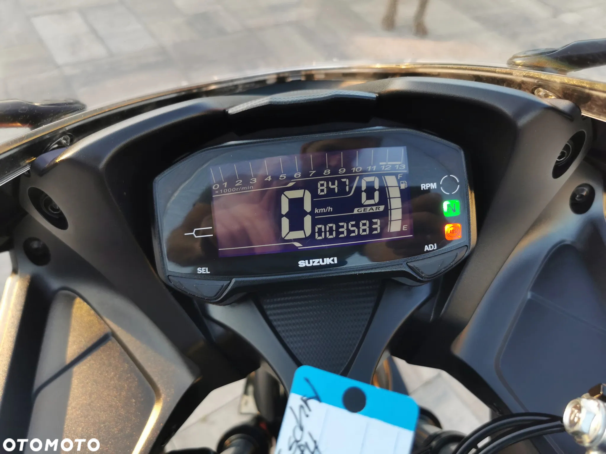 Suzuki GSX-R - 24
