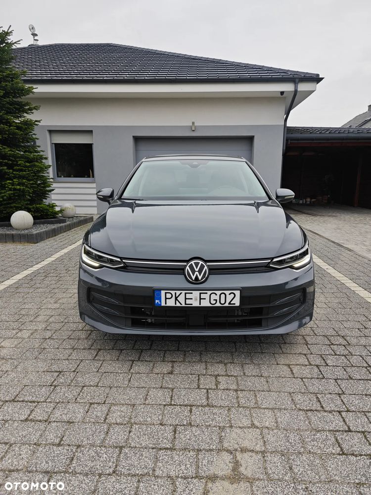 Volkswagen Golf - 2